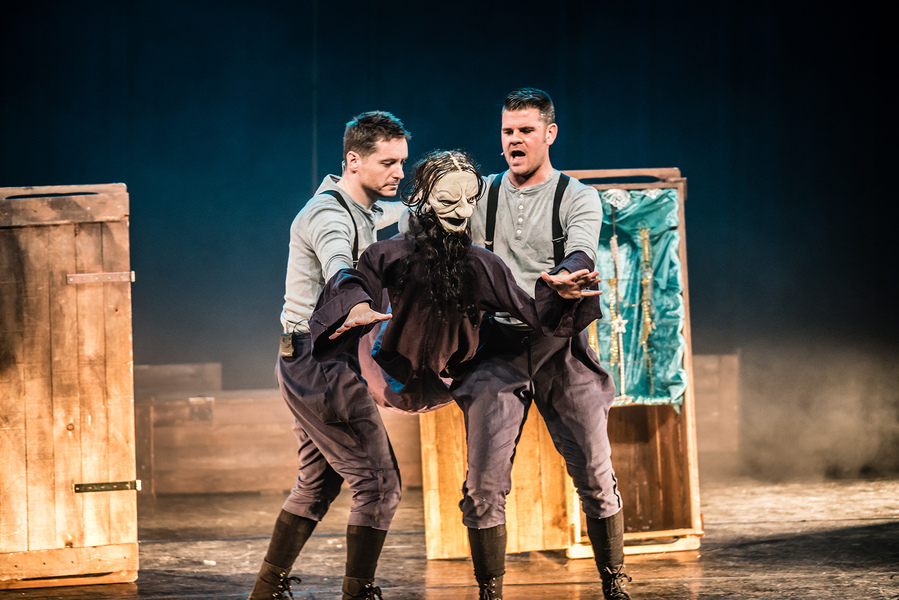Theater Tieret - Raspoetin  - Danny Wagemans 02