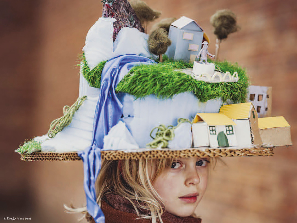 AMAI SPECIAAL CHAPEAU