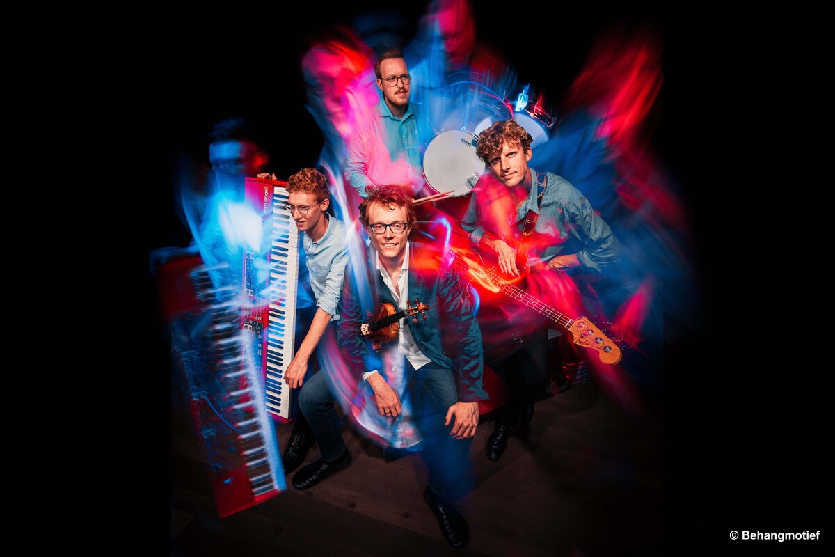 Floris and the Flames